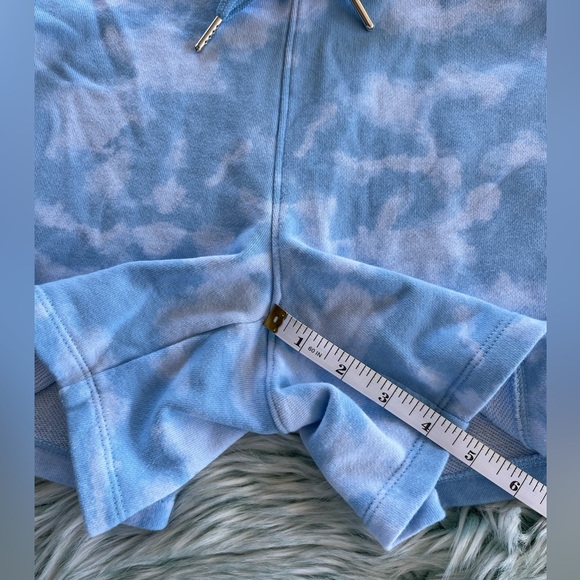 Champion Athletic Shorts, Size Medium - Picture 6 of 10